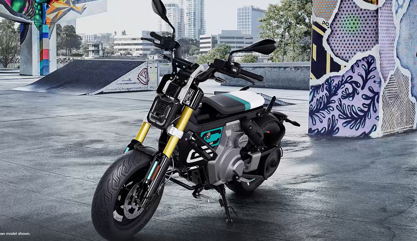 The 2024 BMW CE 02
